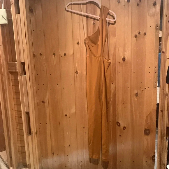 ‼️HOUSE OF CB jumpsuit‼️ - Picture 1 of 13